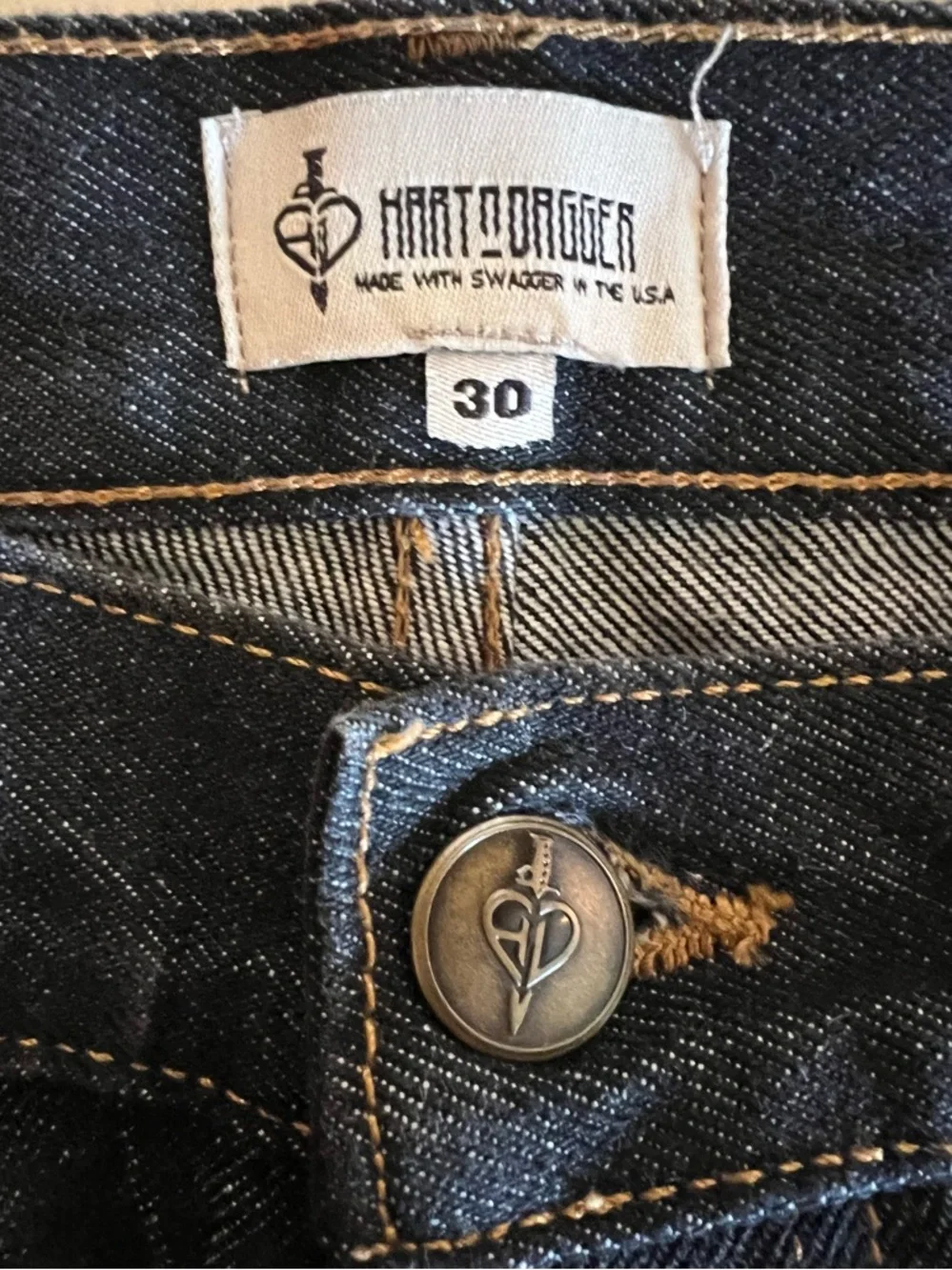 💙Bon Jovi Hart n Dagger Dark Wash Straight Leg Jeans • 100% Cotton • USA Made👖